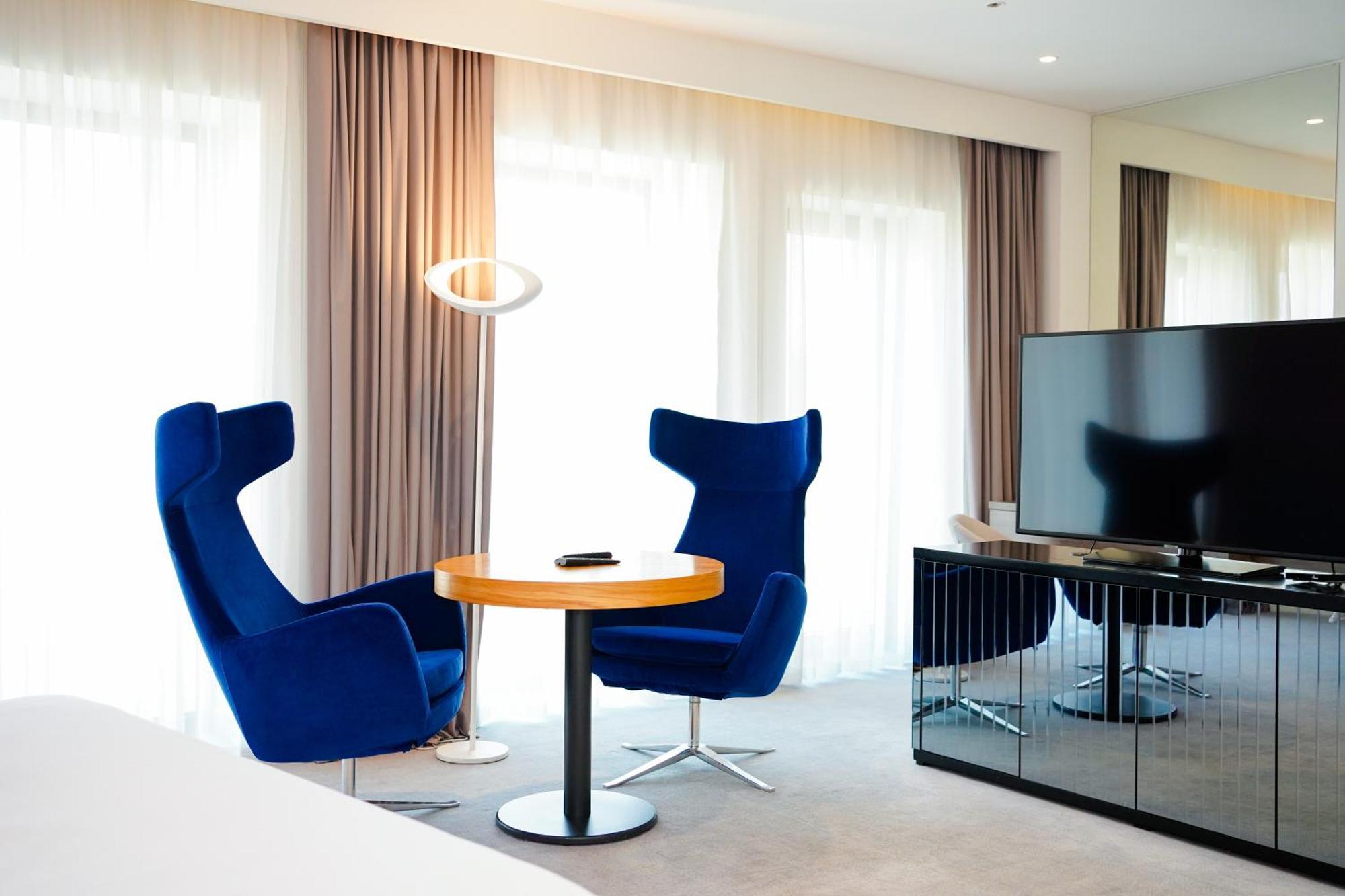 Novotel Bishkek City Center المظهر الخارجي الصورة
